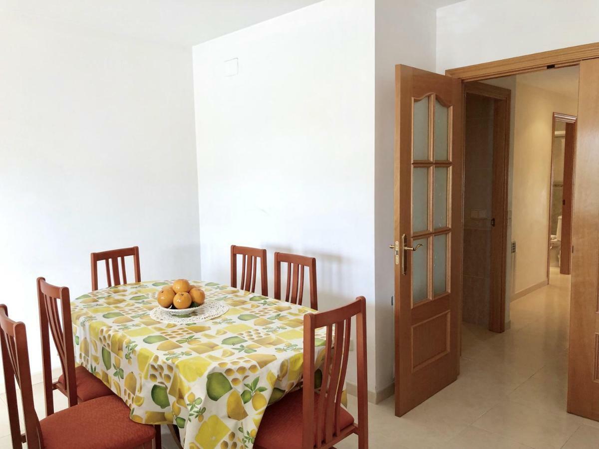 Apartamentos Benet Roses Luaran gambar