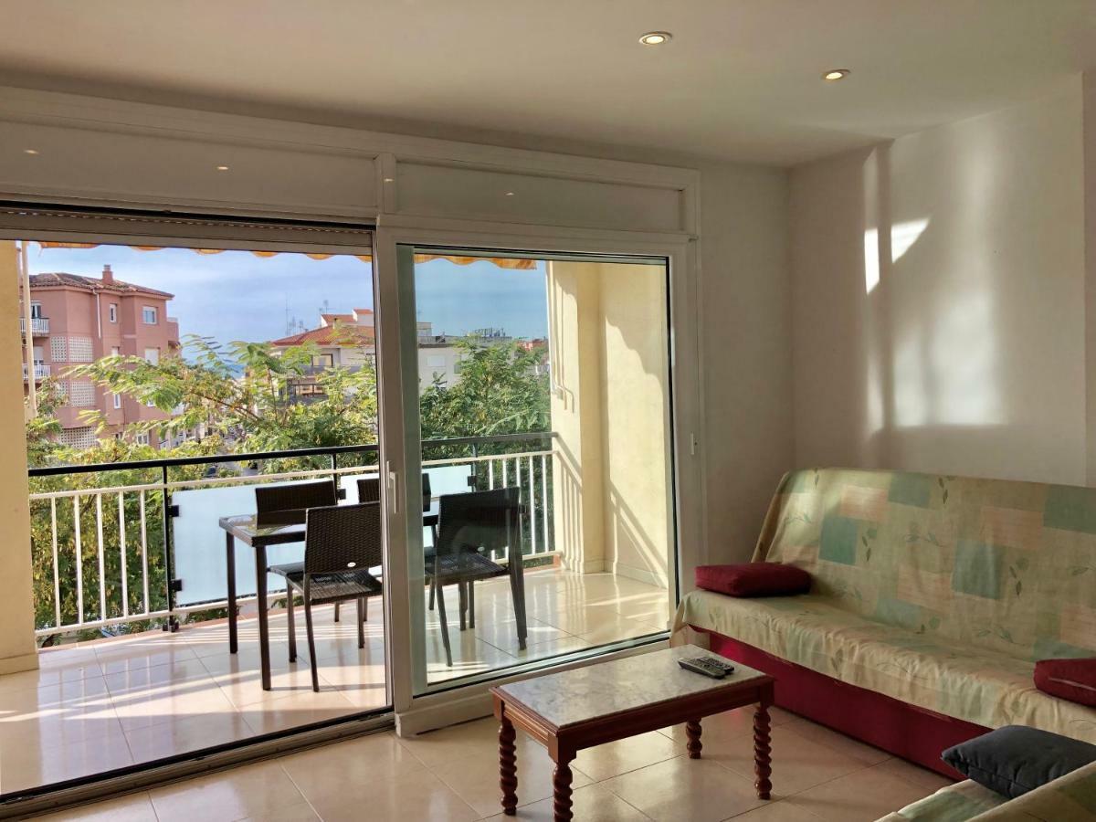 Apartamentos Benet Roses Luaran gambar